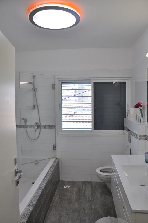 Vip Apartment Bat Yam Extérieur photo